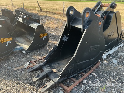 Sany 24 in .55 cyd Digging Excavator Bucket - Fits Sany SY215/SY225 (Unused)