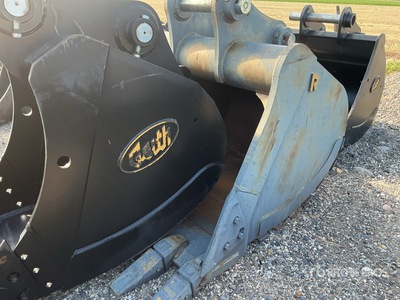 Rockland  54 in 2.44 cyd Cleanup Excavator Bucket - Fits Sany SY365 (Unused)