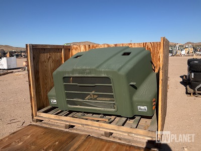 Oshkosh 3669816 Truck Hood