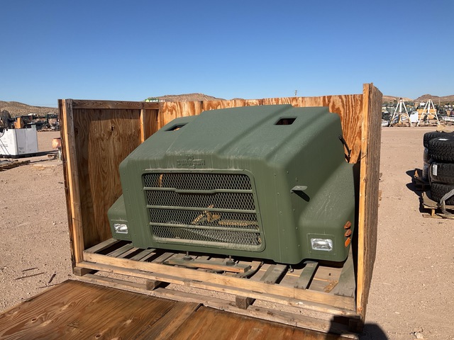 Oshkosh 3669816 Truck Hood