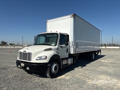 2018 Freightliner M2 106 4x2 Furgoneta caja cerrada