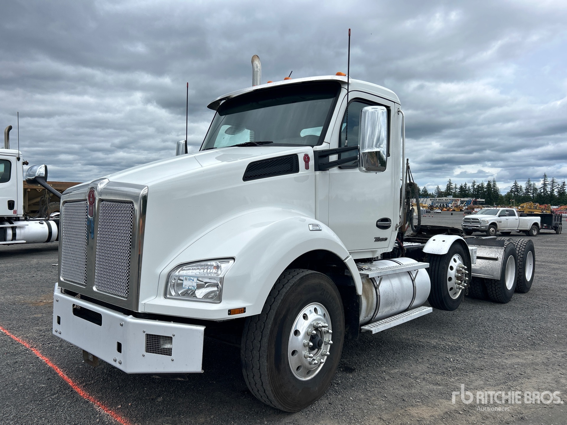 2023 Kenworth T880 8x4 Tri/A Day Cab Truck Tractor