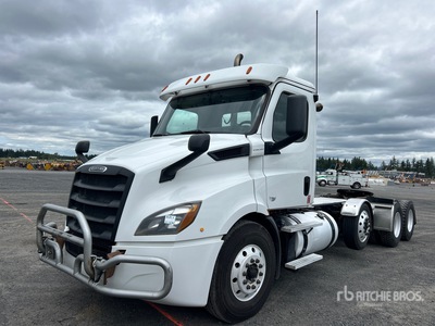 2019 Freightliner Cascadia 126 8x4 Day Cab Prime Mover