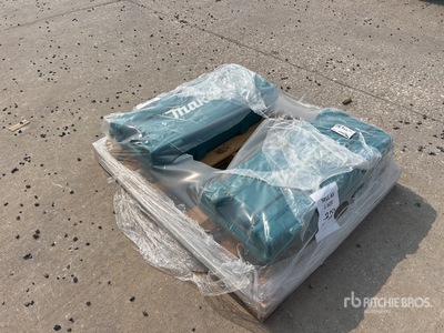 Quantity of (2) Makita HM1307CB Demolition Hammer