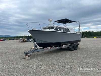 1975 Mariner Fishing Boat w/ Trailer