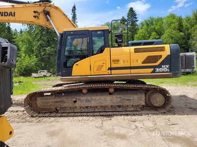2018 Hyundai HX300L Tracked Excavator