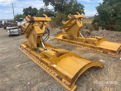 Cat 168 in Snow Plow - Fits Cat 950/966