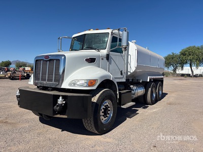 2013 Peterbilt 348 4000 gal 6x4 Water Truck
