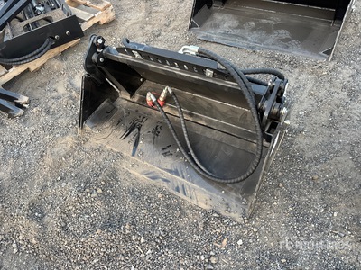 2026 GIYI GY-XKH39 39 in Multi-Purpose Mini Skid Steer 4 In 1 Bucket Kompaktladerschaufel (Unused)