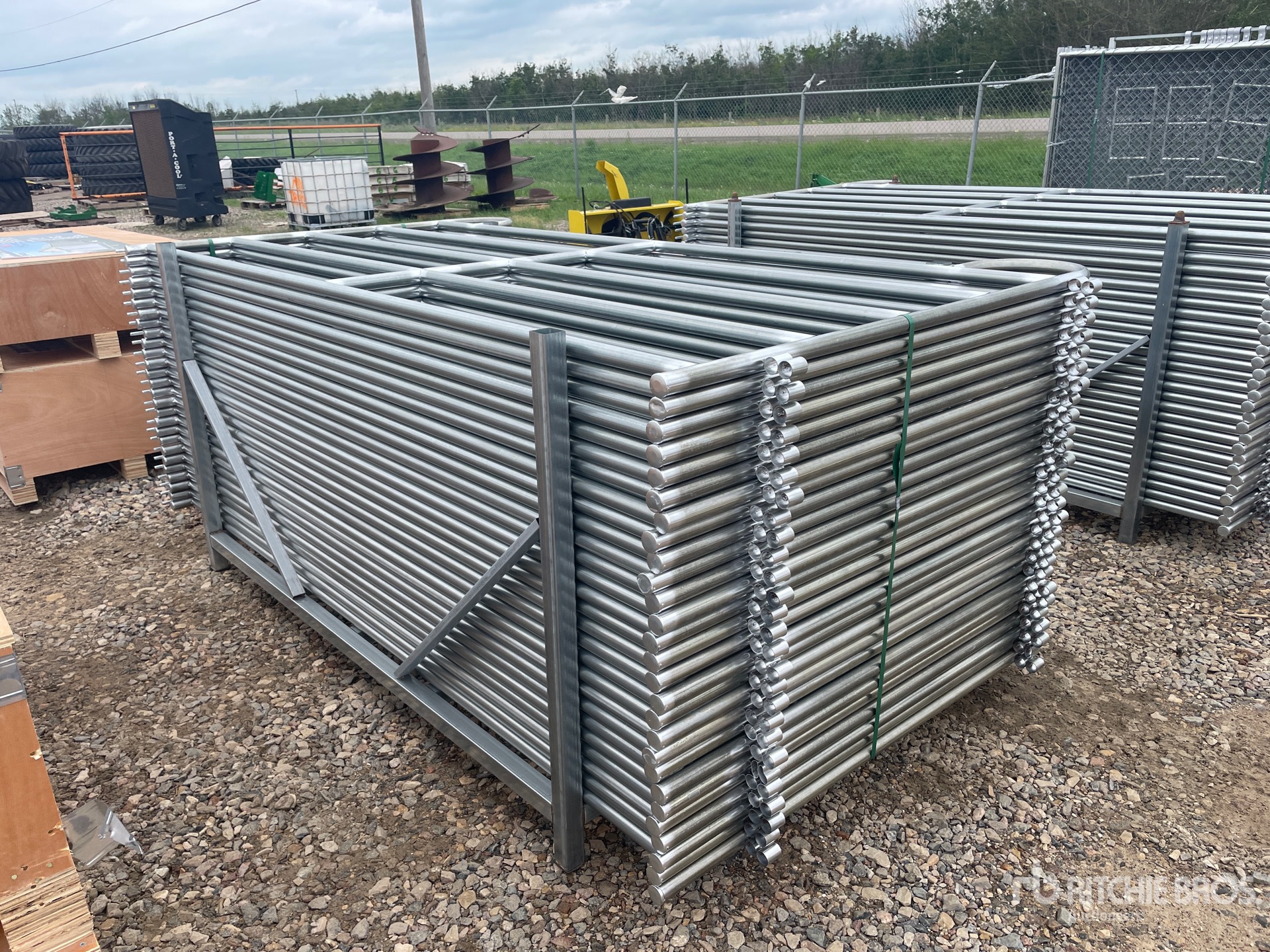 Quantity of (27) 2026 GLCP1005 9 ft 8 in x 5 ft Livestock Panel (Unused)