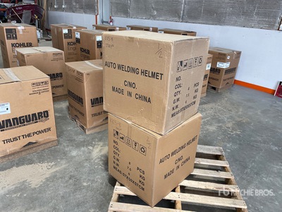 Quantity of (16) 2026 GLWH16 Auto Darkening Welding Helmet (Unused)