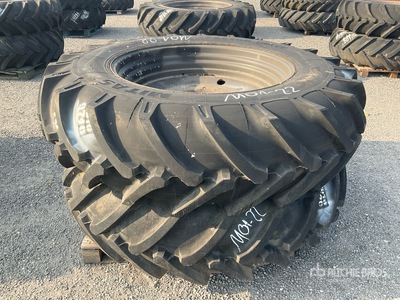 Quantity of (2) Mitas 18,4 -38 F Wheels