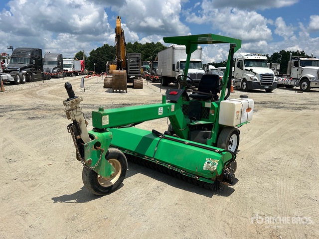 2015 Lay-Mor SM300 Self-Propelled Broom