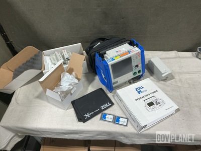 Zoll M Series CCT Defibrillator Monitor-Recorder w/Case