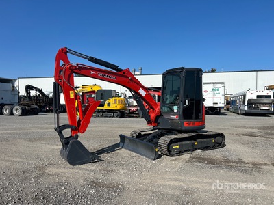 2011 Yanmar VIO55-5B حفارة صغيرة