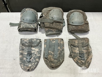 (209) Pairs of Knee Pads & (196) Entrenching Tool Carriers