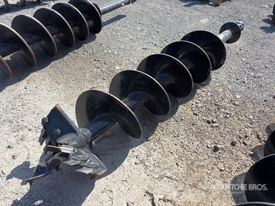 18 in Dirt 104 in OAL w/2 1/2 in HEX Auger Bit (Unused)