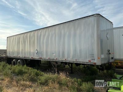 1979 Miller SFV-33-40-SSL Van Trailer