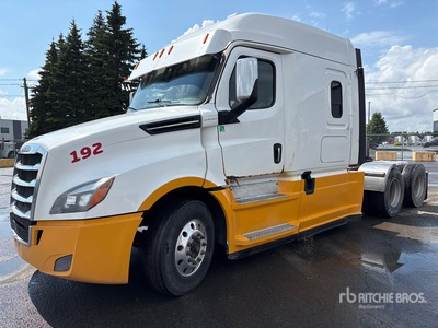 2019 Freightliner Cascadia 126 6x4 T/A Sleeper Truck Tractor