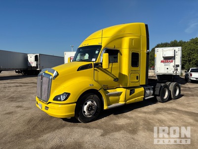 2016 Kenworth T680 6x4 Cabina con cuccetta per trattore stradale