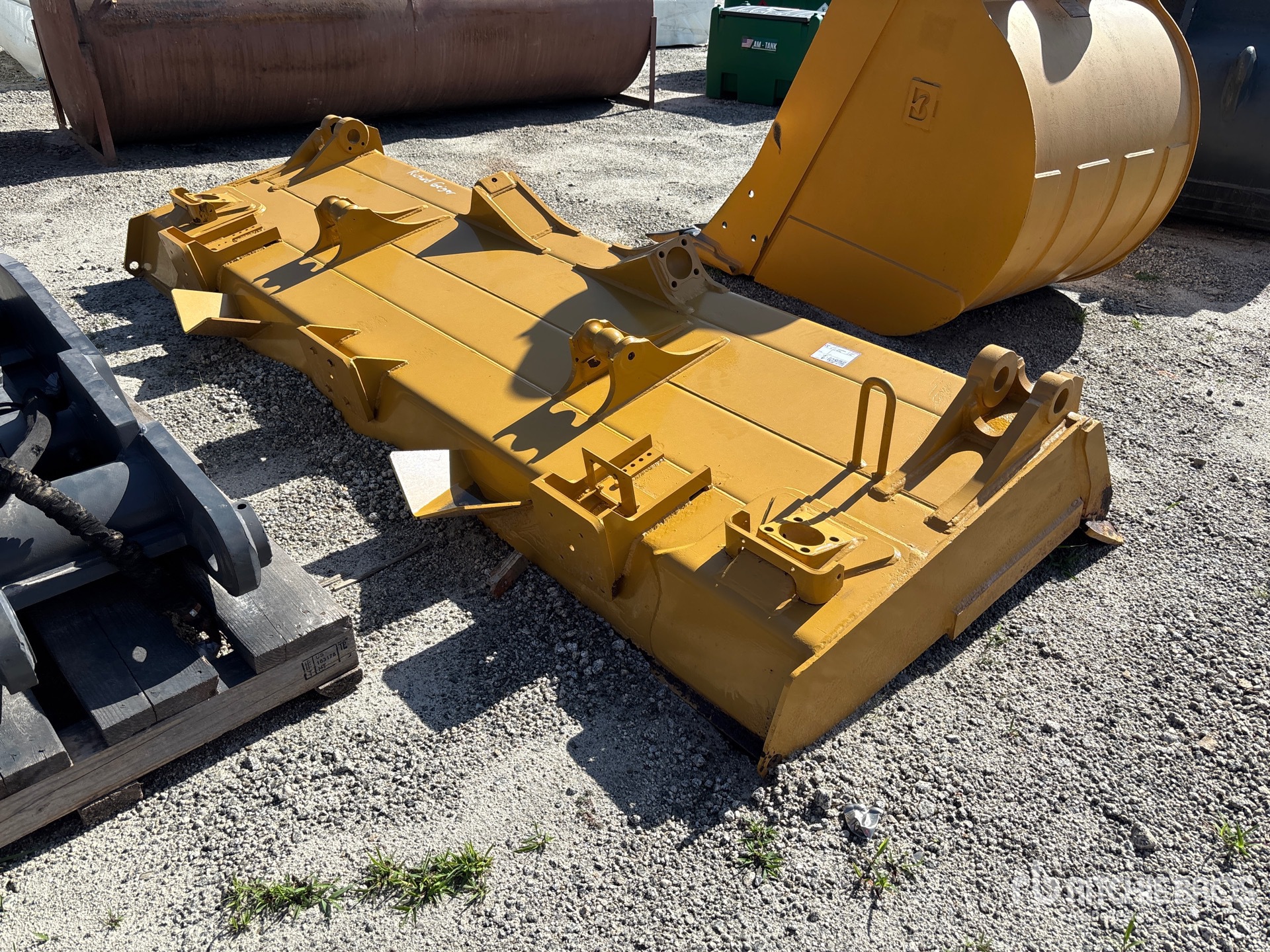 132 in Dozer Blade - Fits Komatsu D65