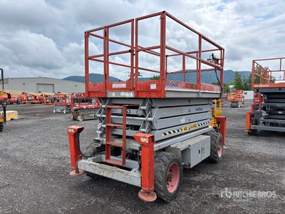 Skyjack SJ7135 4x4 Dual Fuel Hebebühne