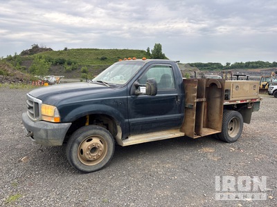 1999 Ford F-450 XL 4x2 Flatbed Truck