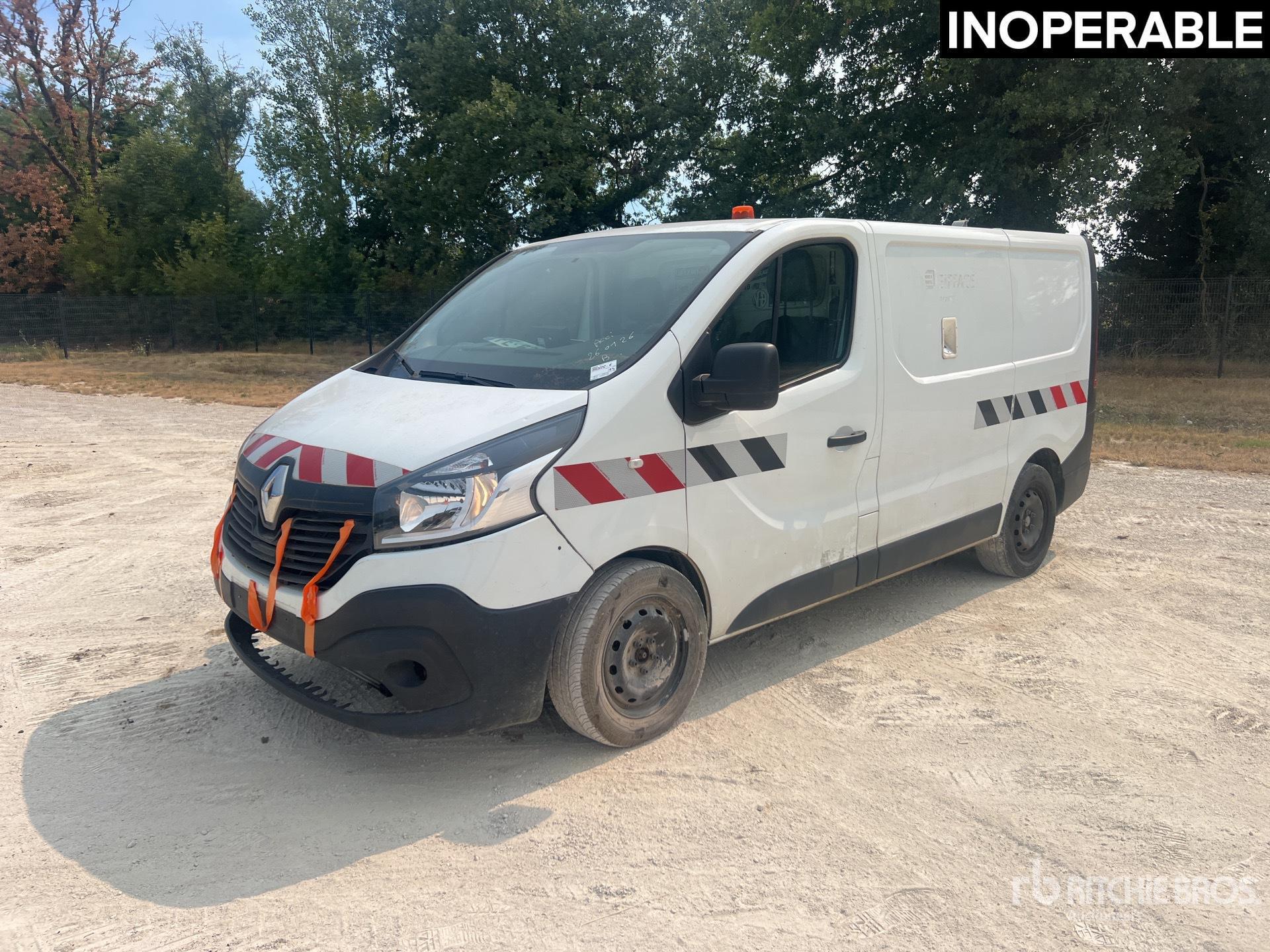 Renault Trafic Véhicule Utilitaire Cargo Van (Inoperable)