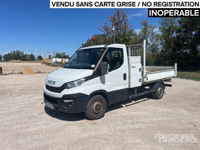 2016 Iveco Daily Camion Benne Dump Truck (Inoperable)