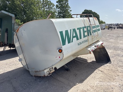 2001 Unite Truck & Equipment  2400 Gallon Water Truck Tank トラック付属品