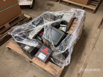 Quantity of Electronics Materiale elettrico