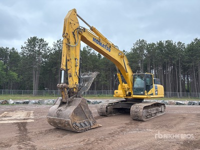 2012 Komatsu PC490LC-10 Kettenbagger