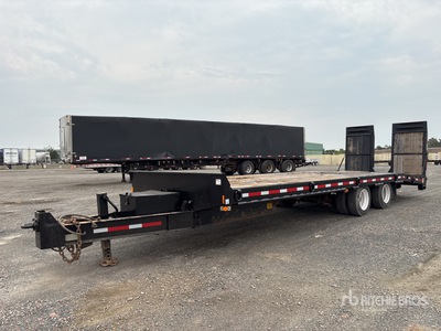 2011 Witzco Challenger 20 MTT 27 ft T/A Equipment Trailer