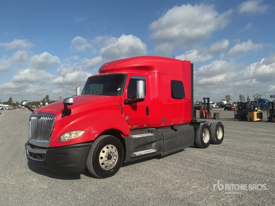 2019 International LT625 6x4 T/A Sleeper Truck Tractor