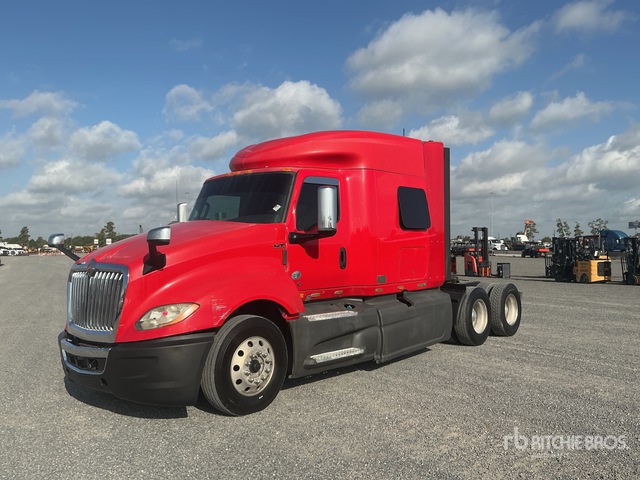 2019 International LT625 6x4 T/A Sleeper Truck Tractor