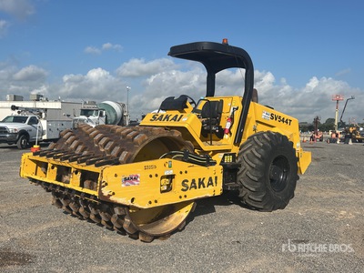 Sakai SV544 Padfoot Drum Compactor
