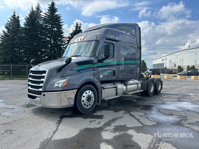 2022 Freightliner Cascadia 126 6x4 T/A Sleeper Truck Tractor