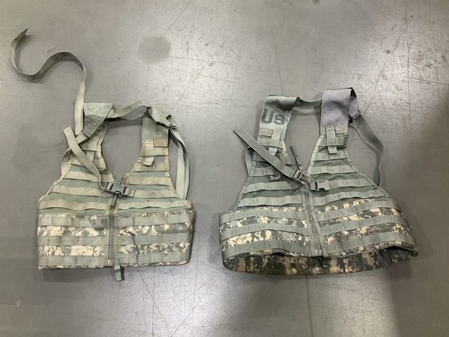 (118) Fighting Load Carriers