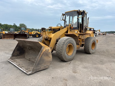 1995 Cat 938F Chargeuse sur pneus
