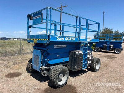 2017 Genie GS-4390 RT 4x4 Dual Fuel Scissor Lift