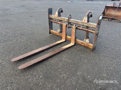 BL70 60 in Wheel Loader Forks