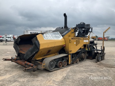 2013 Cat AP-1055E Track Asphalt Paver