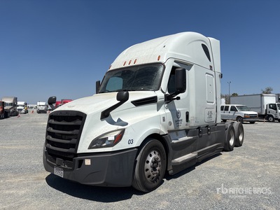 2021 Freightliner Cascadia 126 6x4 Tracteur Routier Couchette