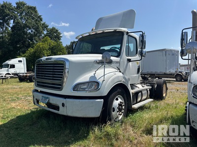 2013 Freightliner M2 112 4x2 Cabeza Tractora Cabina Corta