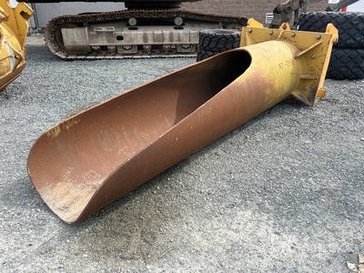 28 in Wheel Loader Spoon Attachment Varios, implementos para pala cargadora