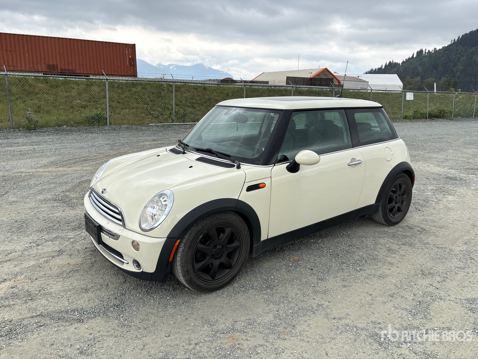 2006 Mini Cooper Automobile