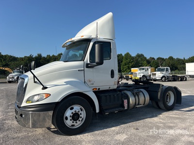2019 International RH613 4x2 S/A Day Cab Truck Tractor