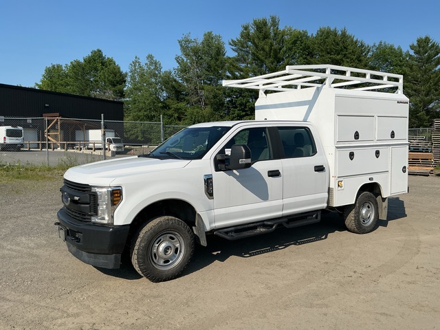 2019 Ford F-250 Super Duty XL 4x4 Utility Truck