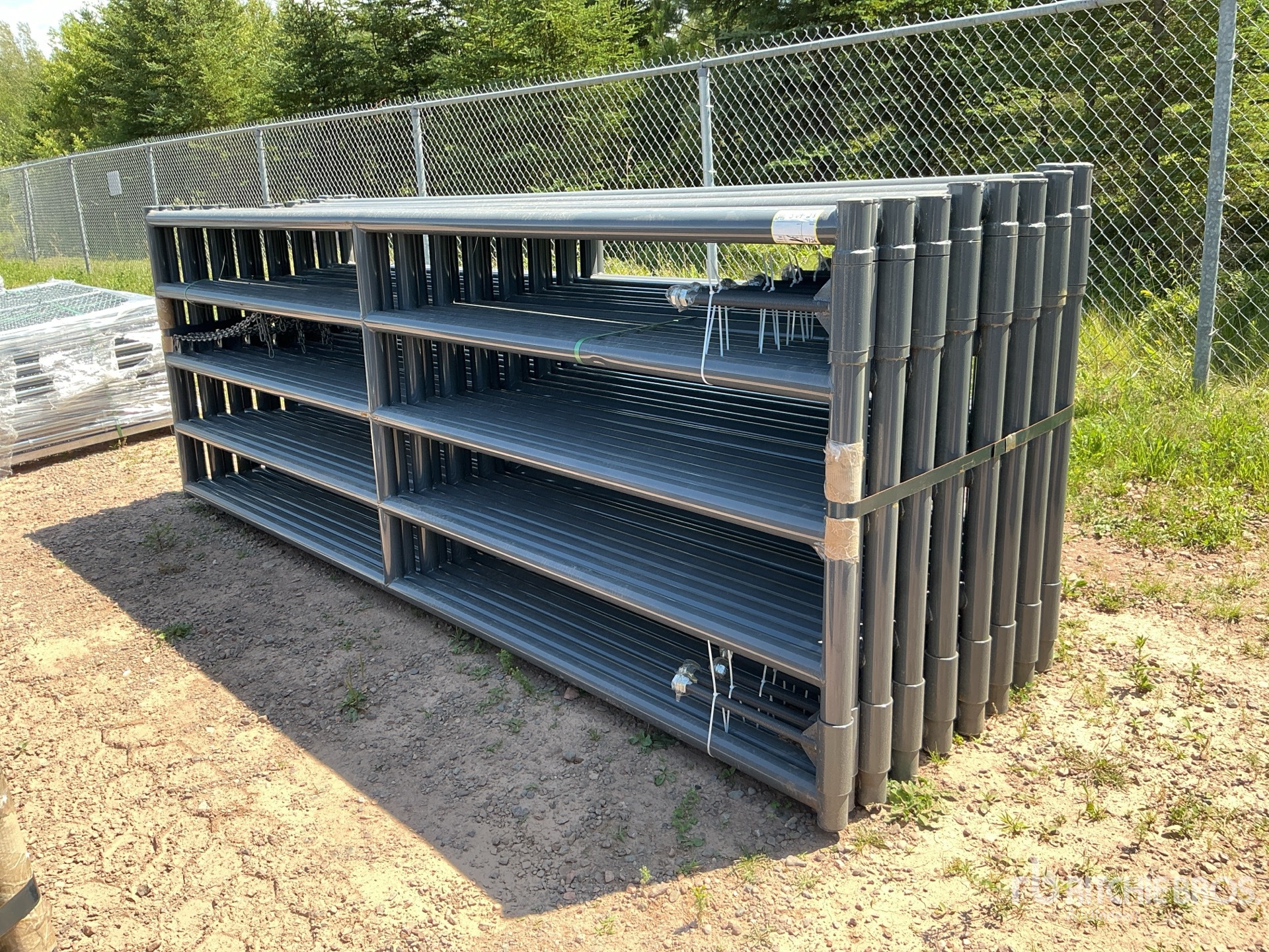 Quantity of (16) 2026 BYT MRG120 12 ft x 4 ft Heavy Duty Magnum Ranch Livestock Gate (Unused)