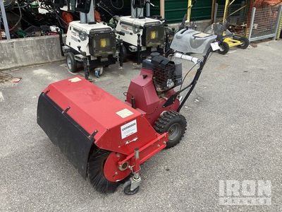 2020 Toro 23740 Walk Behind Balai automoteur